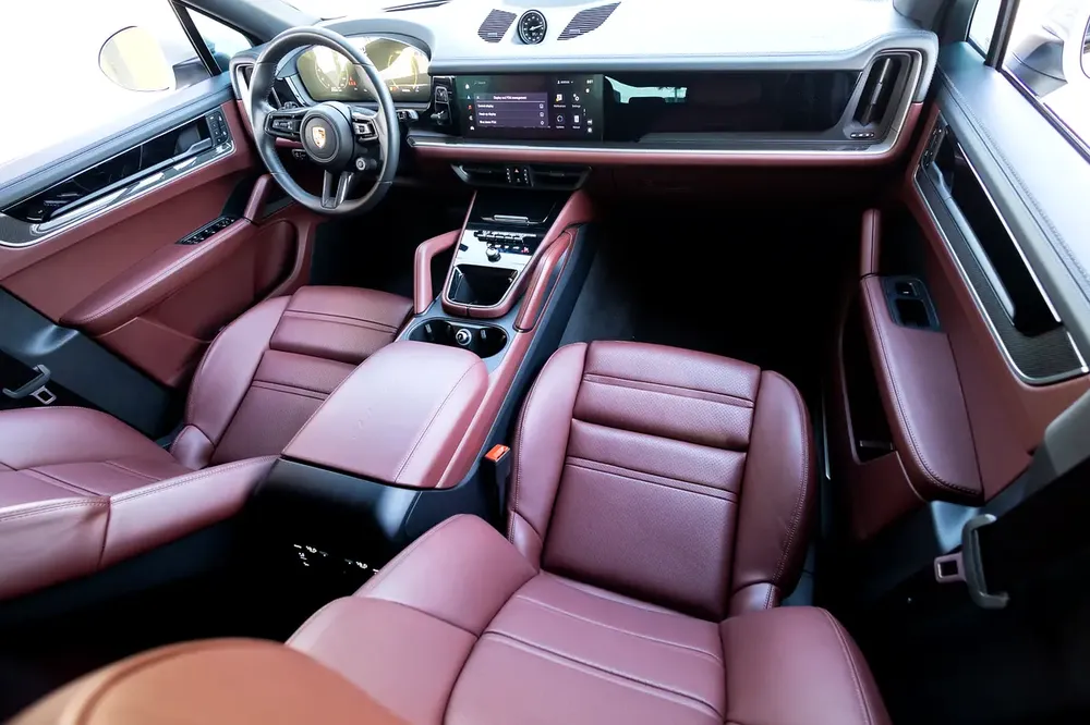Agency Warranty | Service Contract | Porsche Cayenne 2024 GCC - Image 16