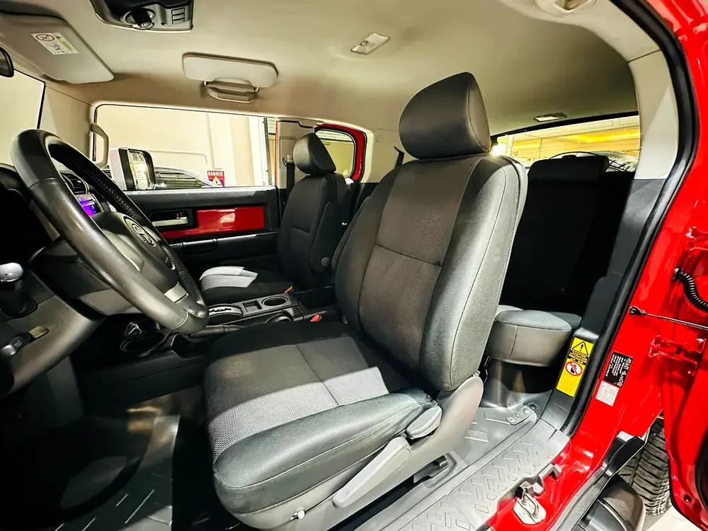 Toyota FJ Cruiser GXR 2019 GCC Specs-Warranty - Image 15