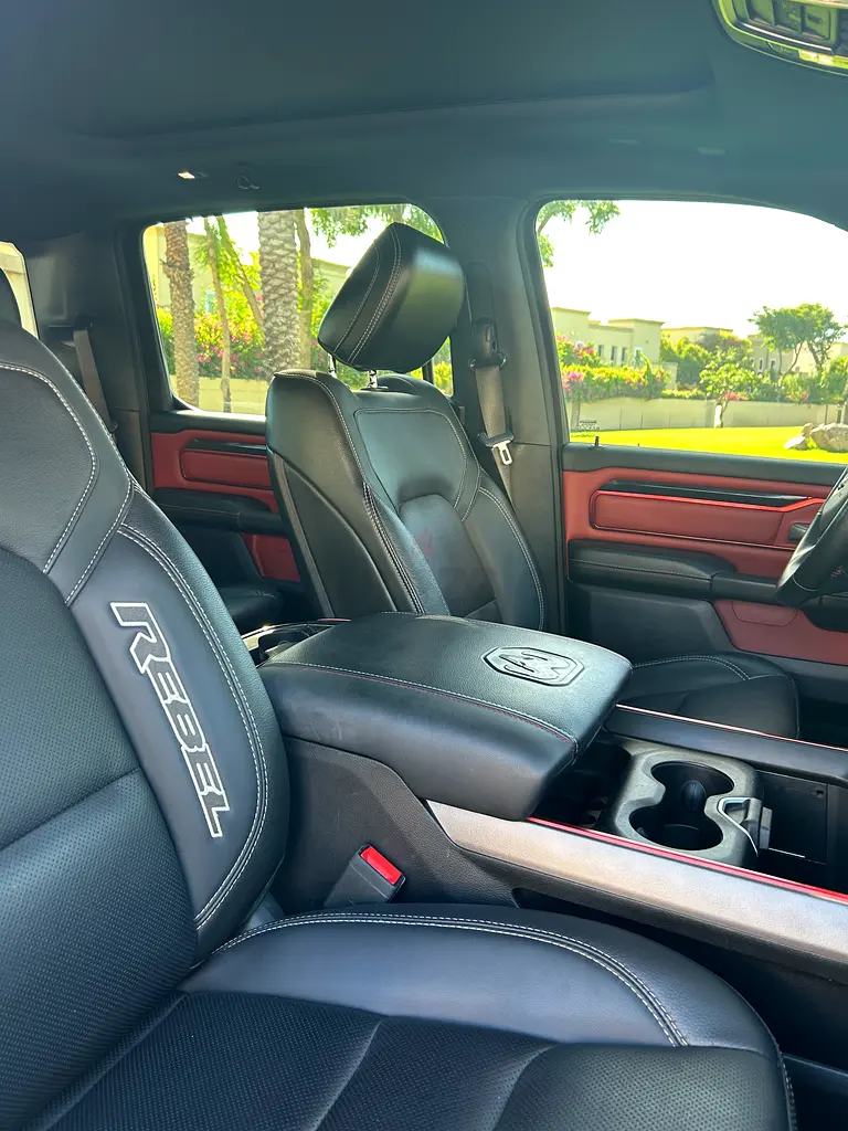 RAM 1500 Rebel Crew Cab 2021 | GCC Specs | Low Mileage - Image 12