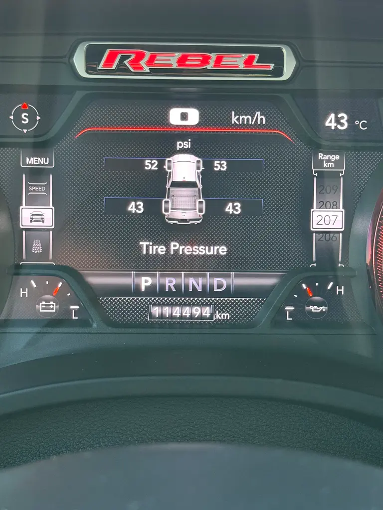 RAM 1500 Rebel Crew Cab 2021 | GCC Specs | Low Mileage - Image 14