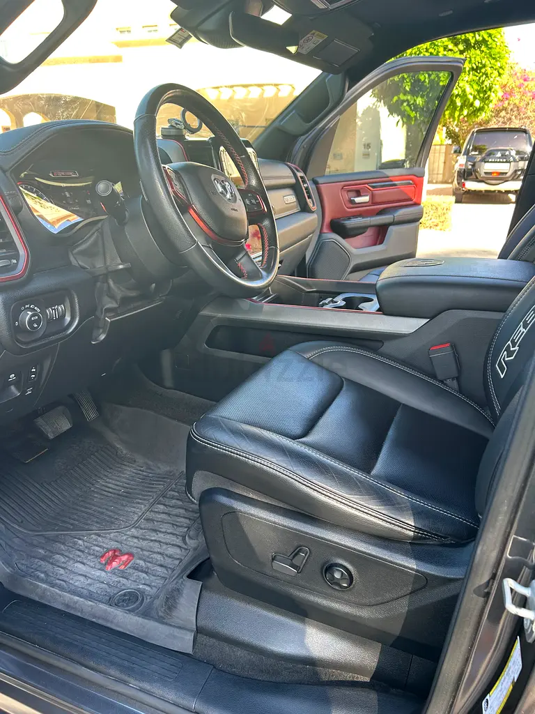 RAM 1500 Rebel Crew Cab 2021 | GCC Specs | Low Mileage - Image 9