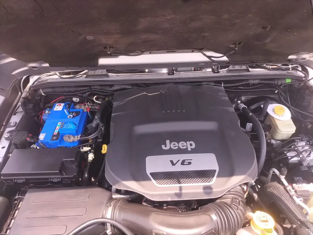 Jeep Wrangler Sahara 2017 GCC Specs - Image 12