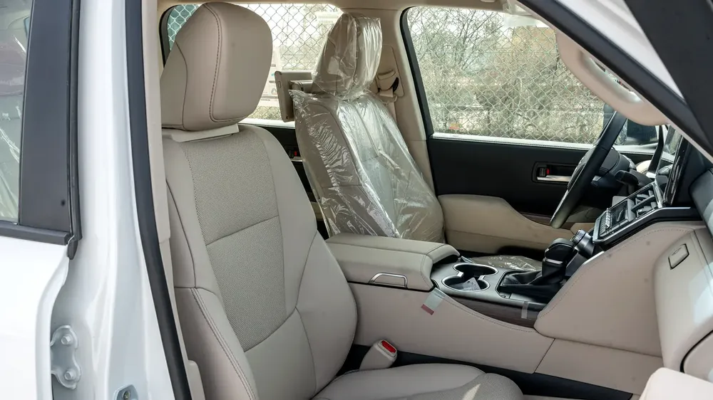 2026 Toyota Land Cruiser GXR 3.5L AT Petrol (Full Option with Radar) - Image 11