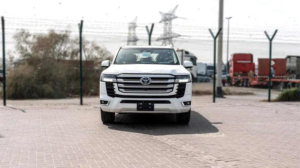 2026 Toyota Land Cruiser GXR 3.5L AT Petrol (Full Option with Radar) - Image 4