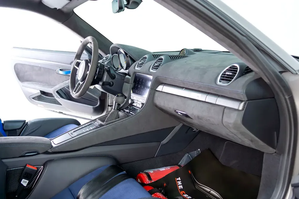 Porsche Cayman GT4 RS-Brand New-GCC-Ali  Sons Warranty-Weissach Package-Exposed Carbon Fiber - Image 15