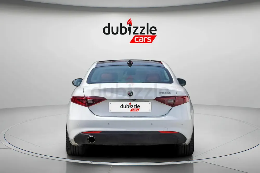 AED 825/month | 2018 Alfa Romeo Giulia  | GCC Specs | Ref#440590 - Image 7