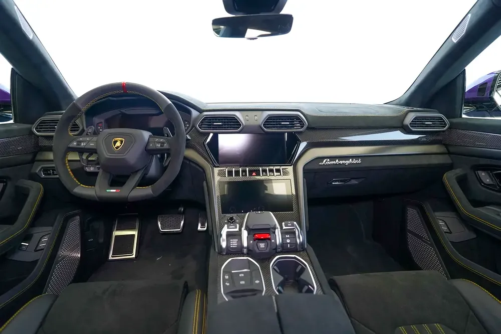 URUS PERFORMANTE | CARBON INTERIOR AND EXTERIOR | VIOLA PASIFAE EXTERIOR | WARRANTY AVAILABLE - Image 10