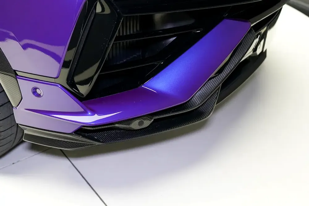 URUS PERFORMANTE | CARBON INTERIOR AND EXTERIOR | VIOLA PASIFAE EXTERIOR | WARRANTY AVAILABLE - Image 16