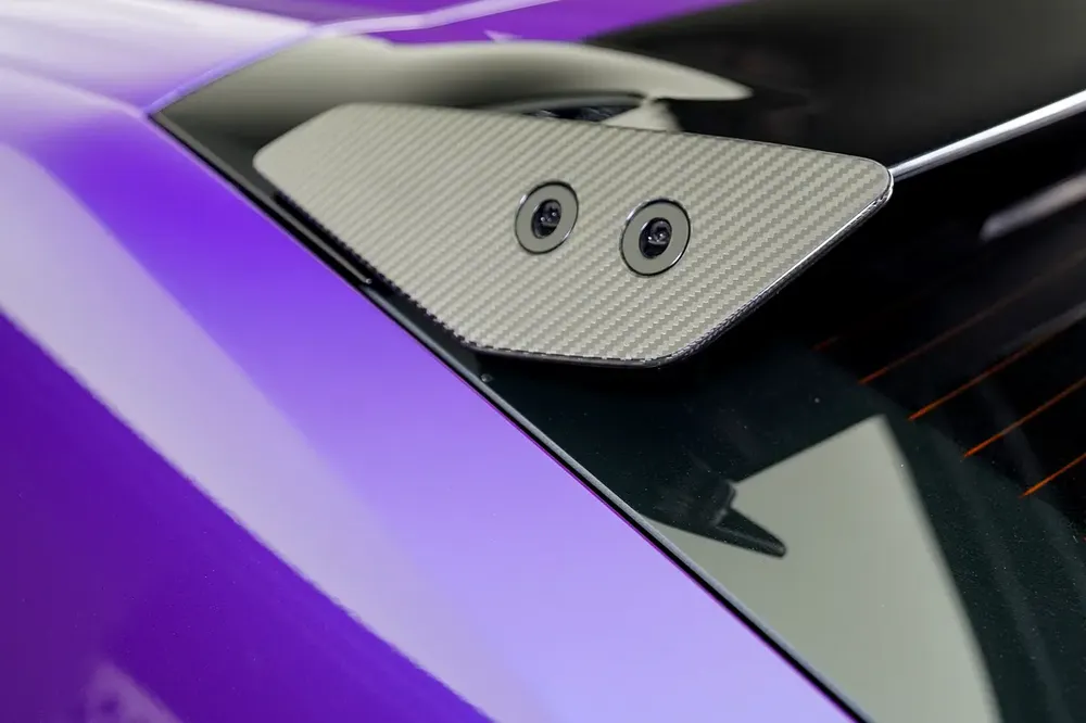 URUS PERFORMANTE | CARBON INTERIOR AND EXTERIOR | VIOLA PASIFAE EXTERIOR | WARRANTY AVAILABLE - Image 19