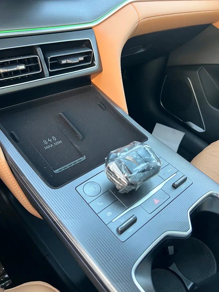 2025 BYD Song L DM-i - - Image 14