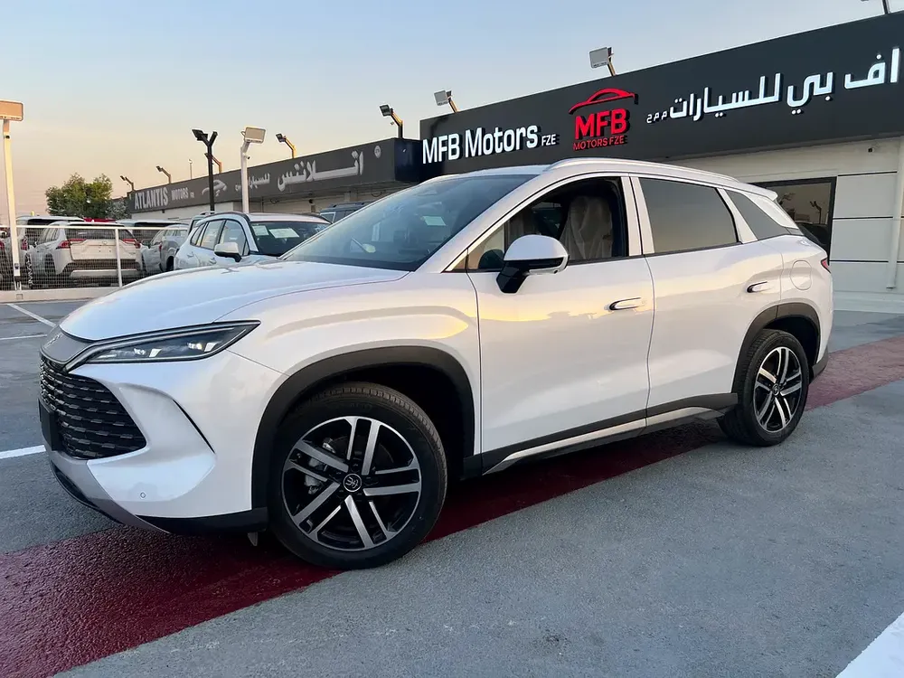 2025 BYD Song L DM-i - - Image 8