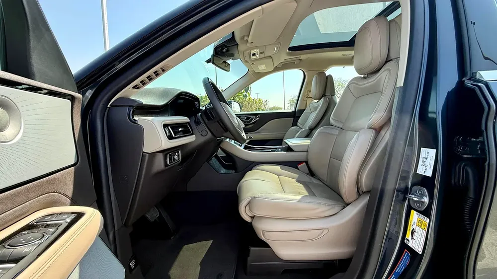 2022 Lincoln Aviator Reserve ll | G.C.C Spec | First Owner | Warranty and Service from Lincoln - Image 11