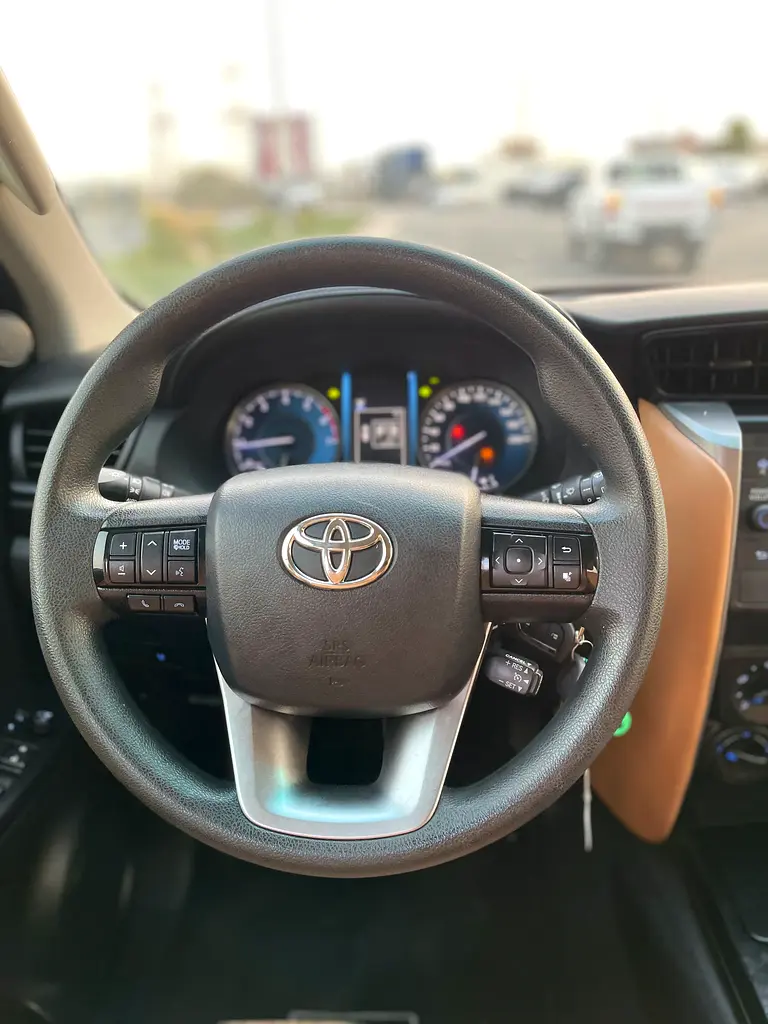 TOYOTA FORTUNER 2022 EXR 2.7 V4 GCC SPECS - Image 13