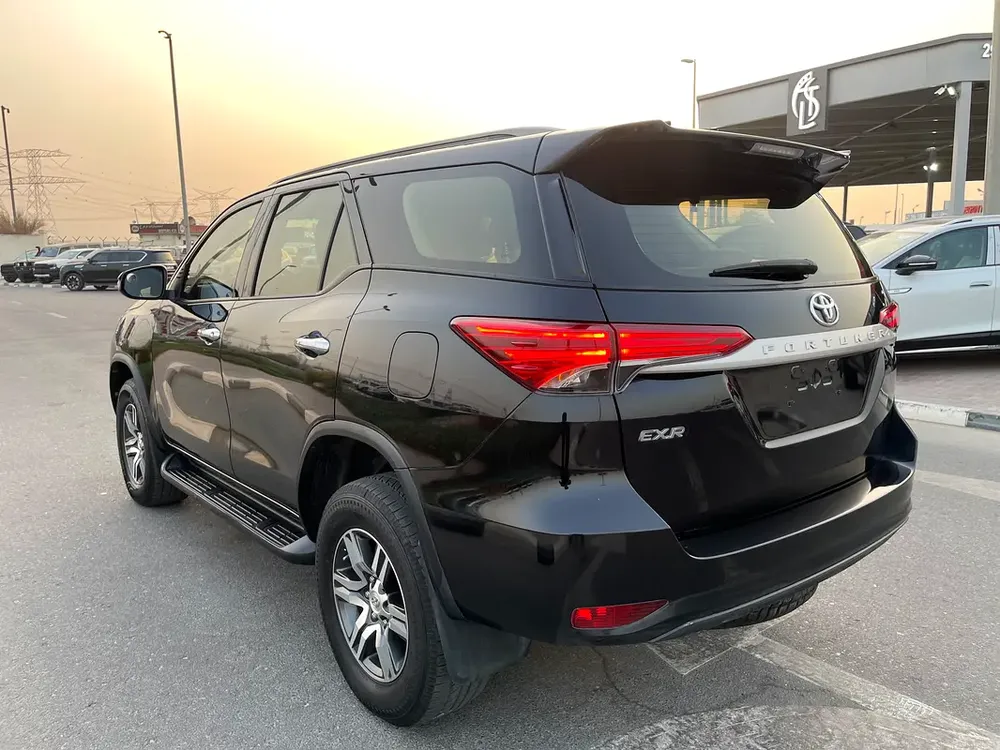 TOYOTA FORTUNER 2022 EXR 2.7 V4 GCC SPECS - Image 6