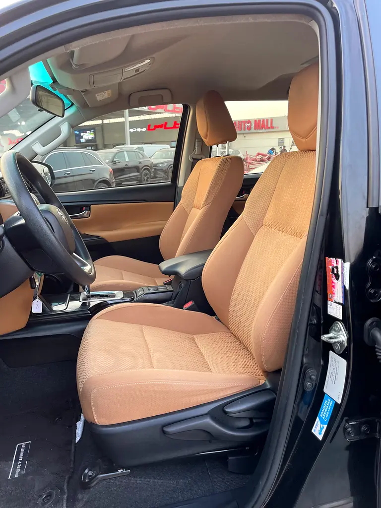 TOYOTA FORTUNER 2022 EXR 2.7 V4 GCC SPECS - Image 7