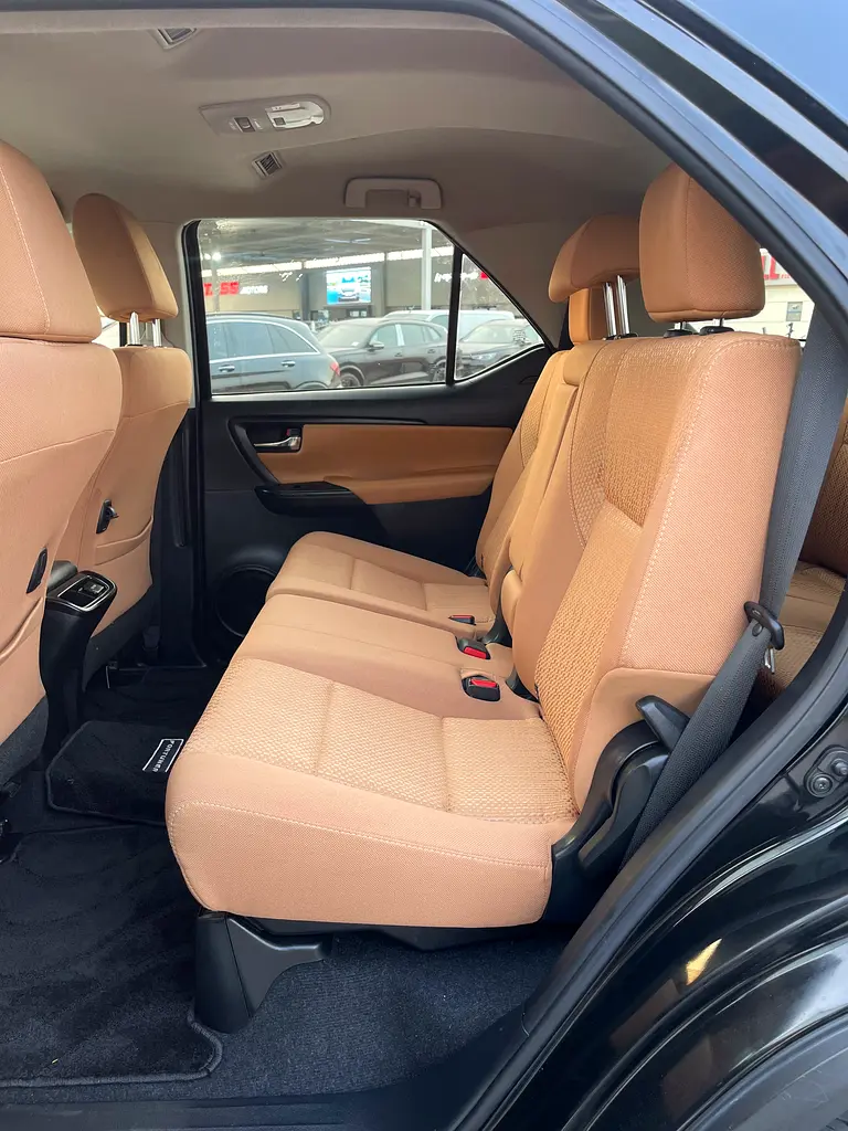 TOYOTA FORTUNER 2022 EXR 2.7 V4 GCC SPECS - Image 9