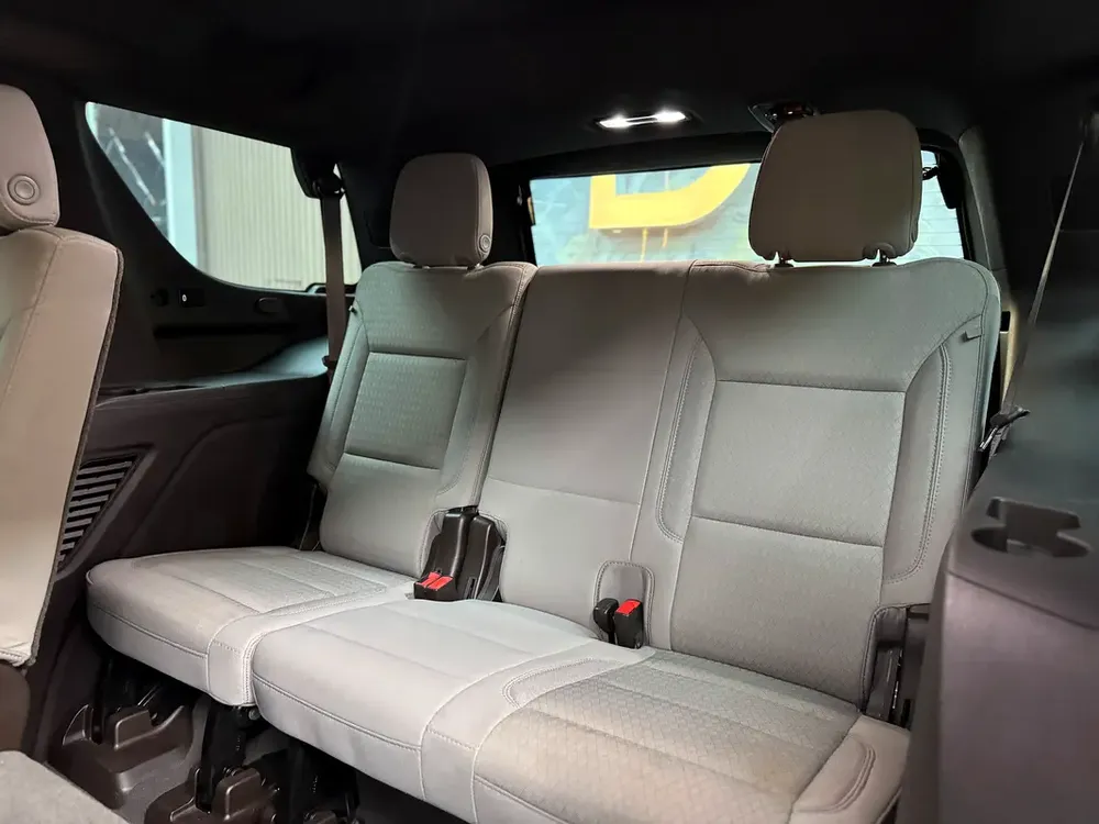 Chevrolet Tahoe LS 2021 | GCC Specs | Low Mileage | Well Maintained - Image 14