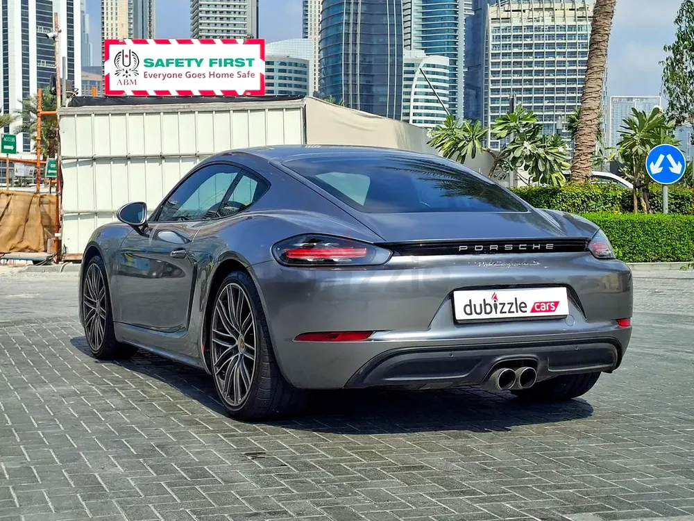 AED 3360/month | 2017 Porsche Cayman  | GCC Specs | Ref#431946 - Image 8