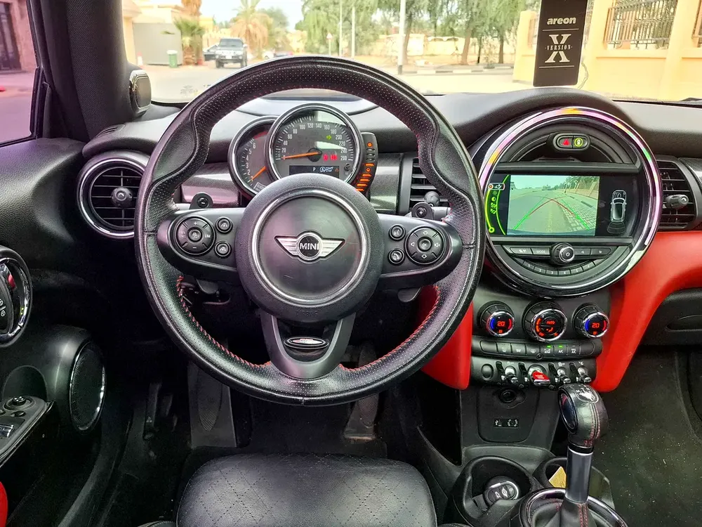 AED 747/month | 2016 MINI Cooper S | GCC Specs | Ref#405833 - Image 16