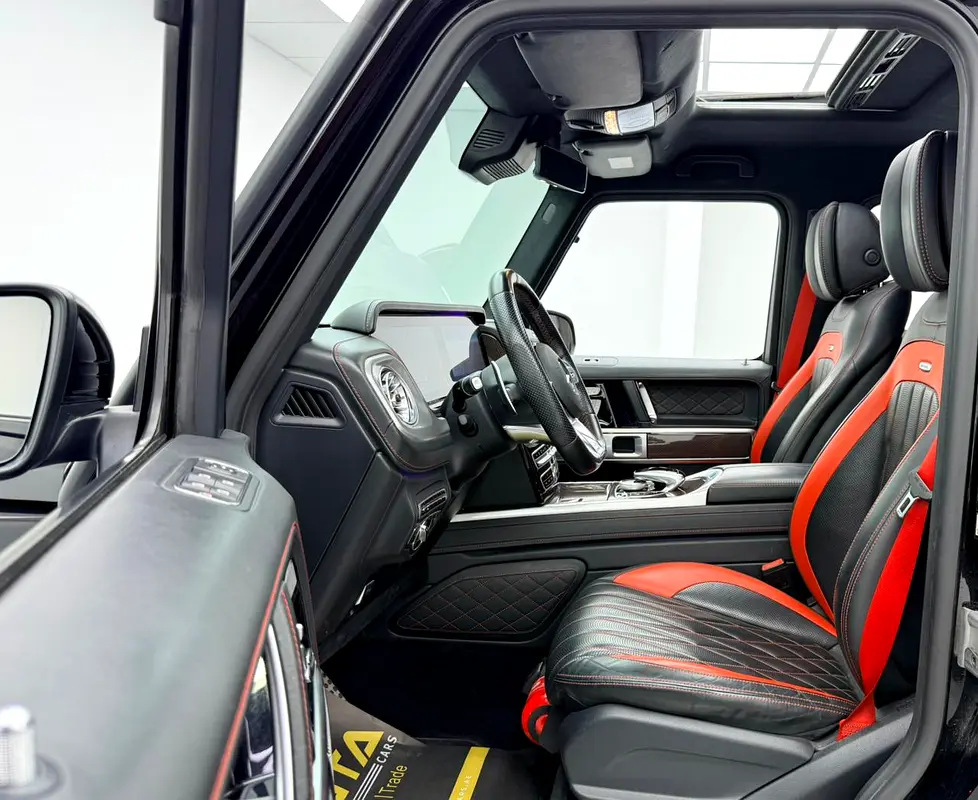 2019 Mercedes Benz G63 AMG, Warranty, Full Mercedes Service History, Fully Loaded, GCC - Image 8