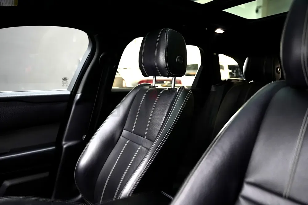 2018 RANGE ROVER VELAR S | EU SPECS | Excellent Condition | Warranty  Available - Image 4