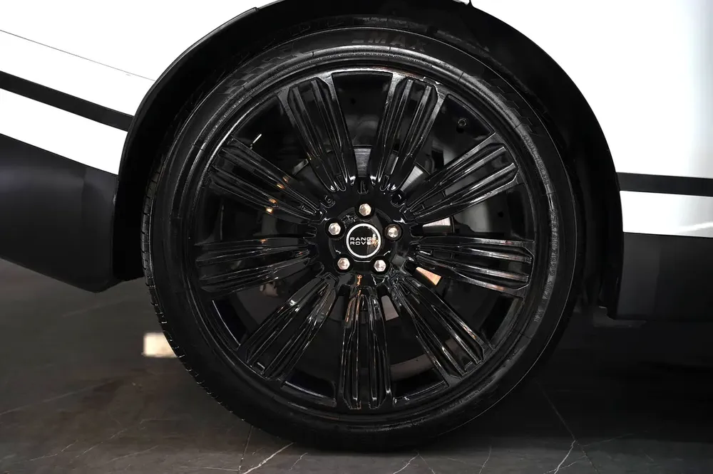 2018 RANGE ROVER VELAR S | EU SPECS | Excellent Condition | Warranty  Available - Image 6