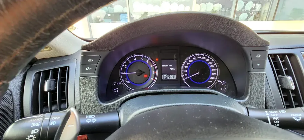 Infiniti G25 Luxury 2014 GCC Specs - Image 12