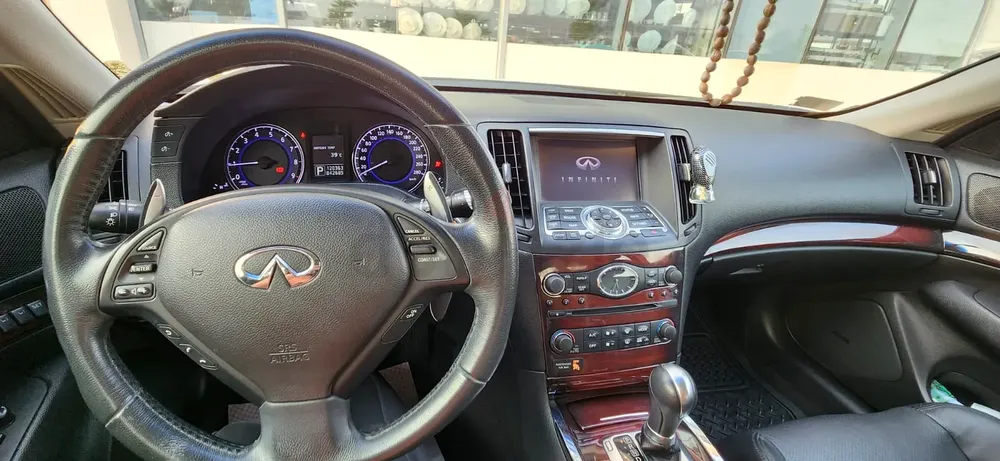 Infiniti G25 Luxury 2014 GCC Specs - Image 4