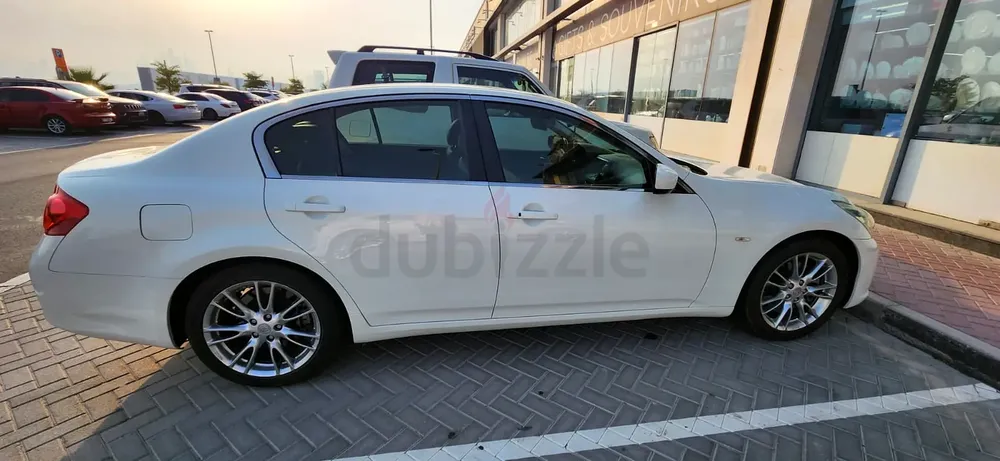 Infiniti G25 Luxury 2014 GCC Specs - Image 7