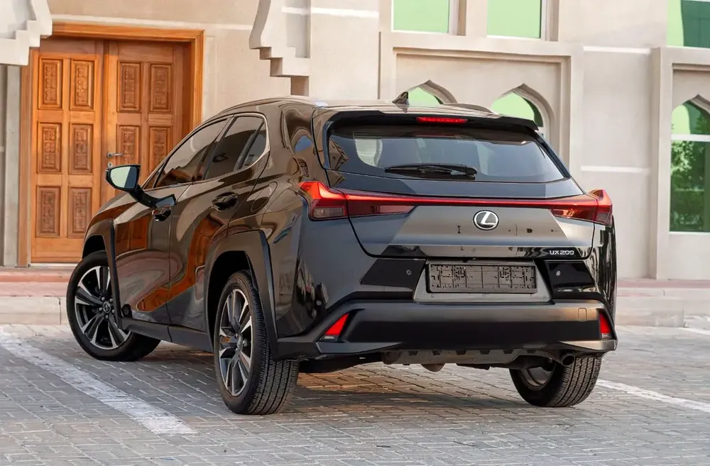 LEXUS UX 200 2019 - Image 4