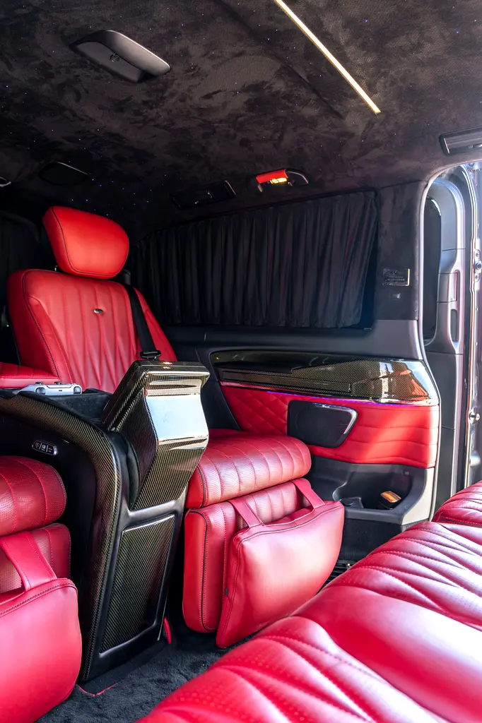 Mercedes-Benz V250 V-Line 2024 GCC | 1 of 10 Handmade | VIP Spec | 60,000 KM | 2 Keys | First Owner - Image 12