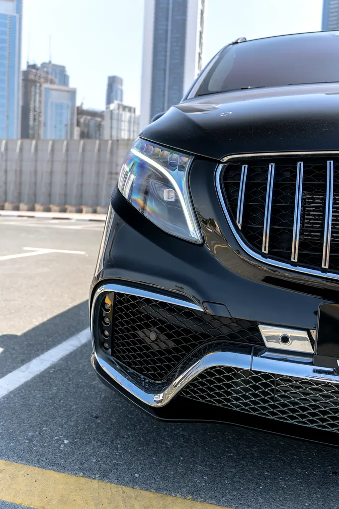 Mercedes-Benz V250 V-Line 2024 GCC | 1 of 10 Handmade | VIP Spec | 60,000 KM | 2 Keys | First Owner - Image 15