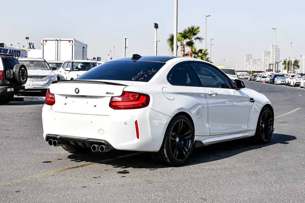 2017 BMW M2 COUPE -3.0L, FROM KOREA, ACCIDENT FREE - Image 7