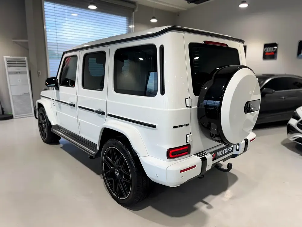 Mercedes-Benz G63 AMG | 2021 | Clean title | Full Option | Low Mileage - Image 6