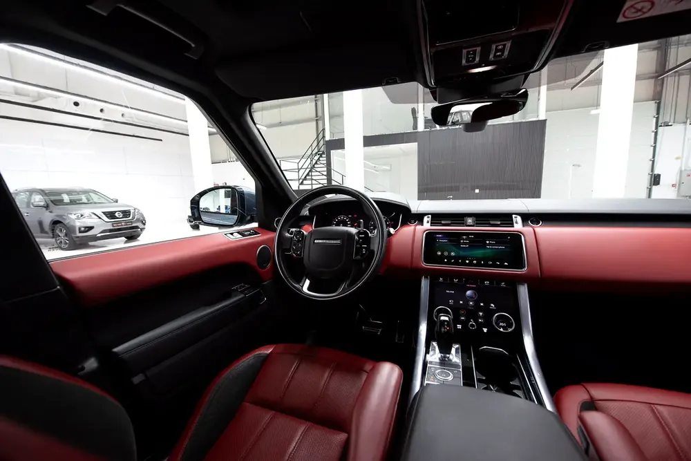 Range Rover HSE | Dynamic P360 | Warranty Available | - Image 12