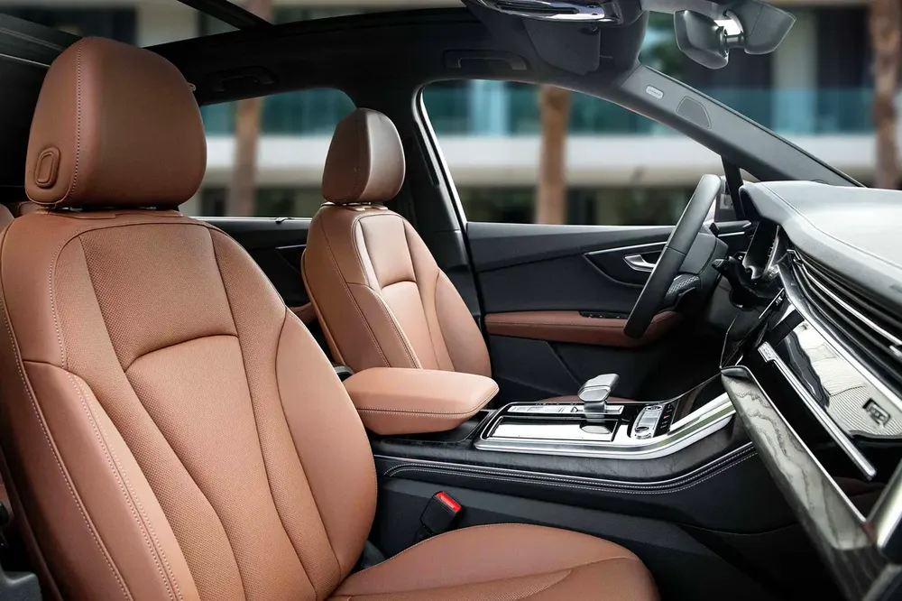 5,680 P.M | 0% Downpayment | Q7 3.0L S-Line|Audi Warranty! - Image 11