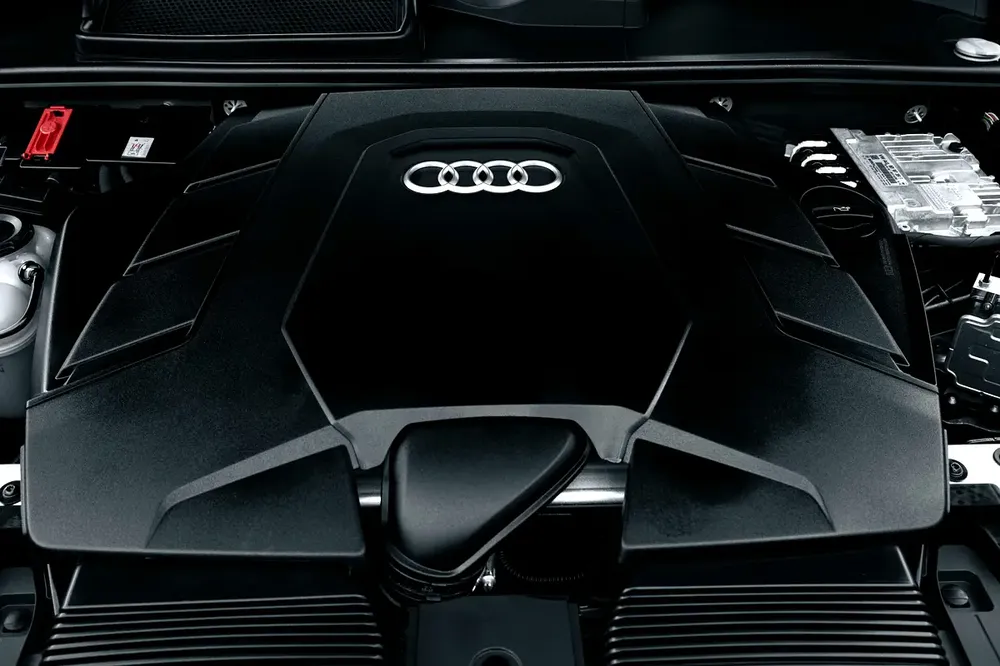 5,680 P.M | 0% Downpayment | Q7 3.0L S-Line|Audi Warranty! - Image 14