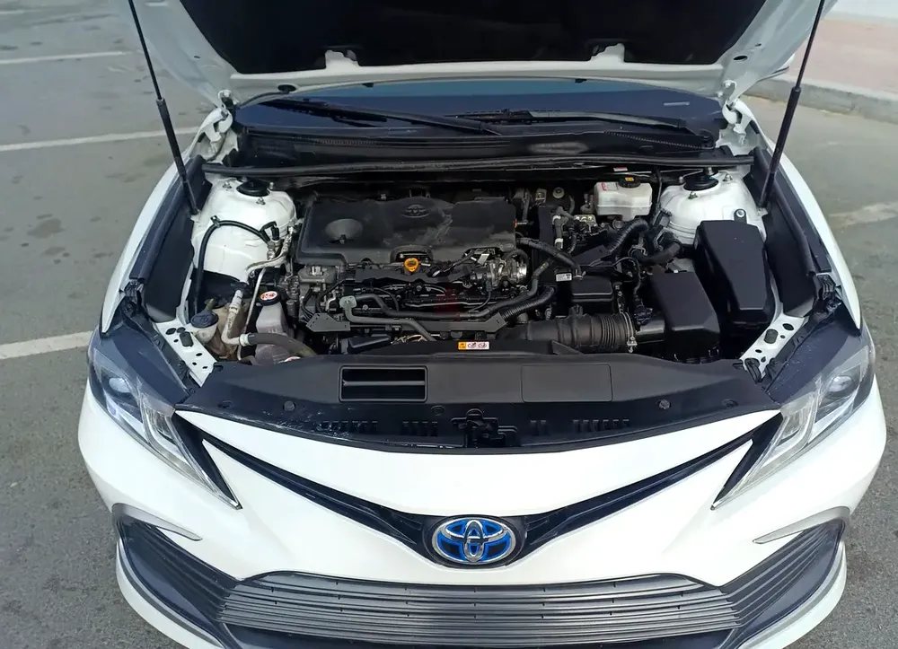 2023 Toyota Camry S  Hybrid - GCC Specs - Excellent Condition - Image 11