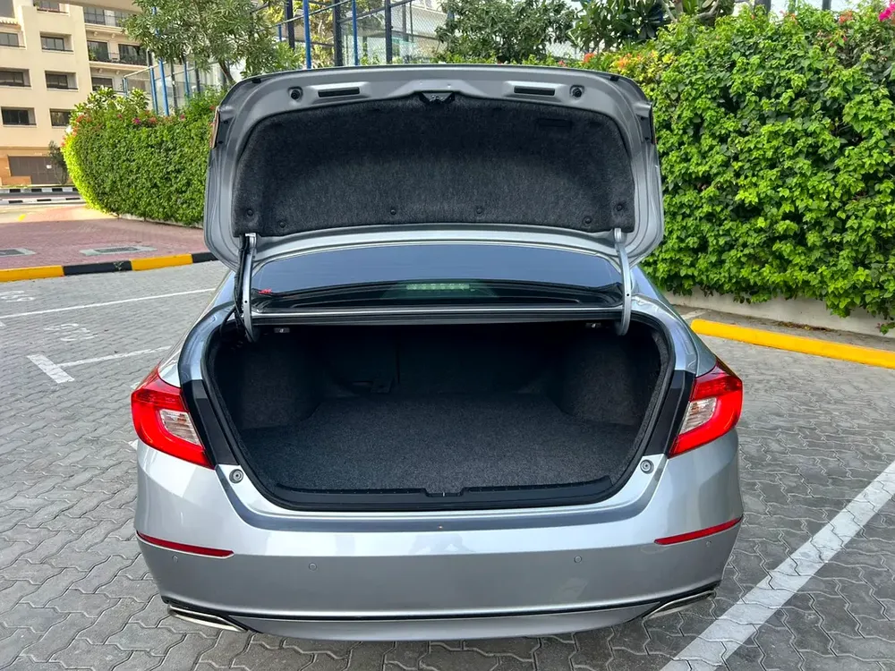 🔥Honda Accord Sport 2018 GCC Specs • 1.5L 4CYL • SUPERB CONDITION!🔥 - Image 15
