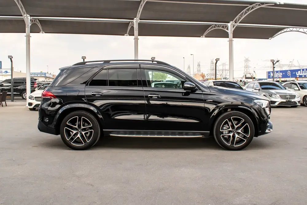 2021 GLE 53 AMG 4MATIC+ – 35,900 KM – Fresh Japan Import – Clean Title - Image 5