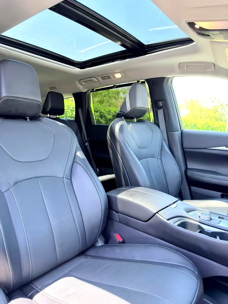 2023 Infiniti QX60 Sensory - With Pass Certificate - Image 13