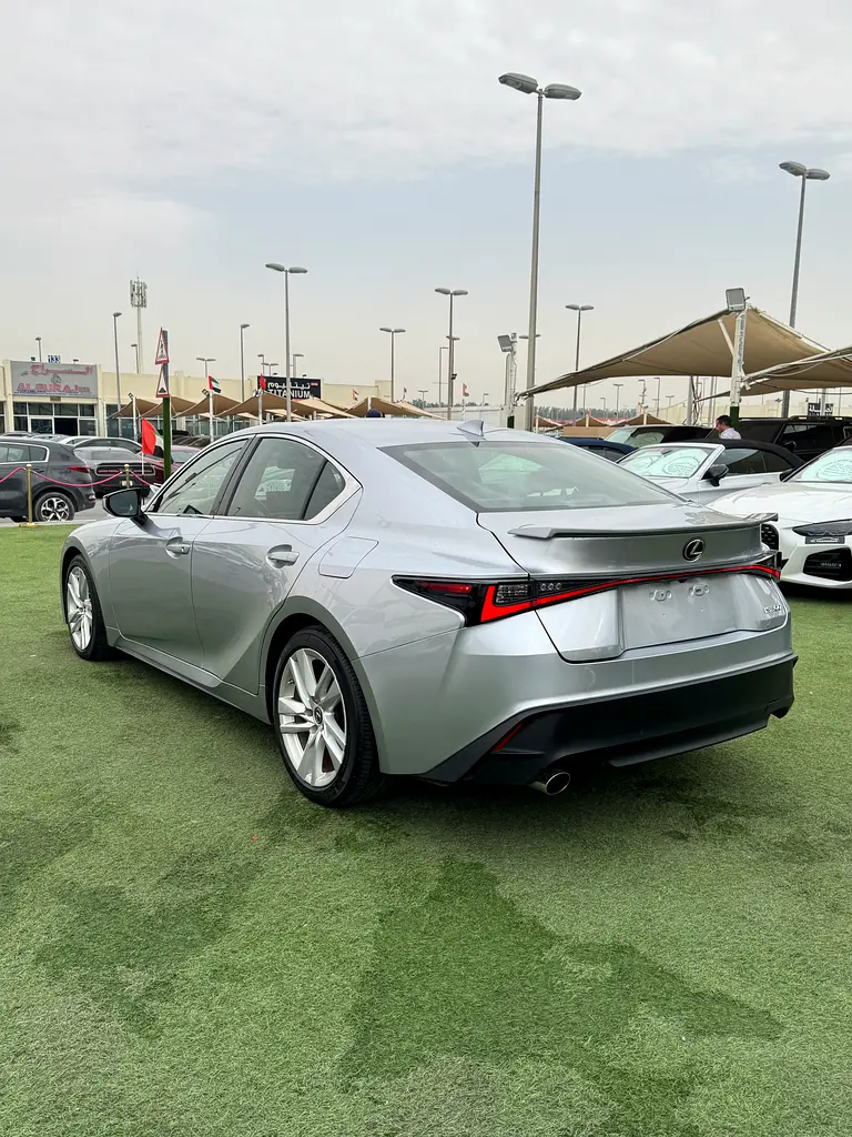 Lexus IS 300 2022 - American Specs - GCC Resale - Image 7