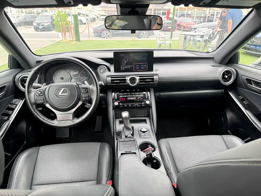 Lexus IS 300 2022 - American Specs - GCC Resale - Image 9