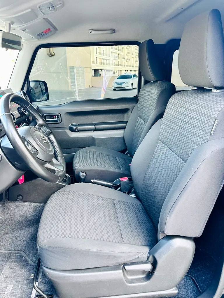 Pristine Suzuki Jimny GL 2022 | GCC Specs | Low Mileage - Image 10