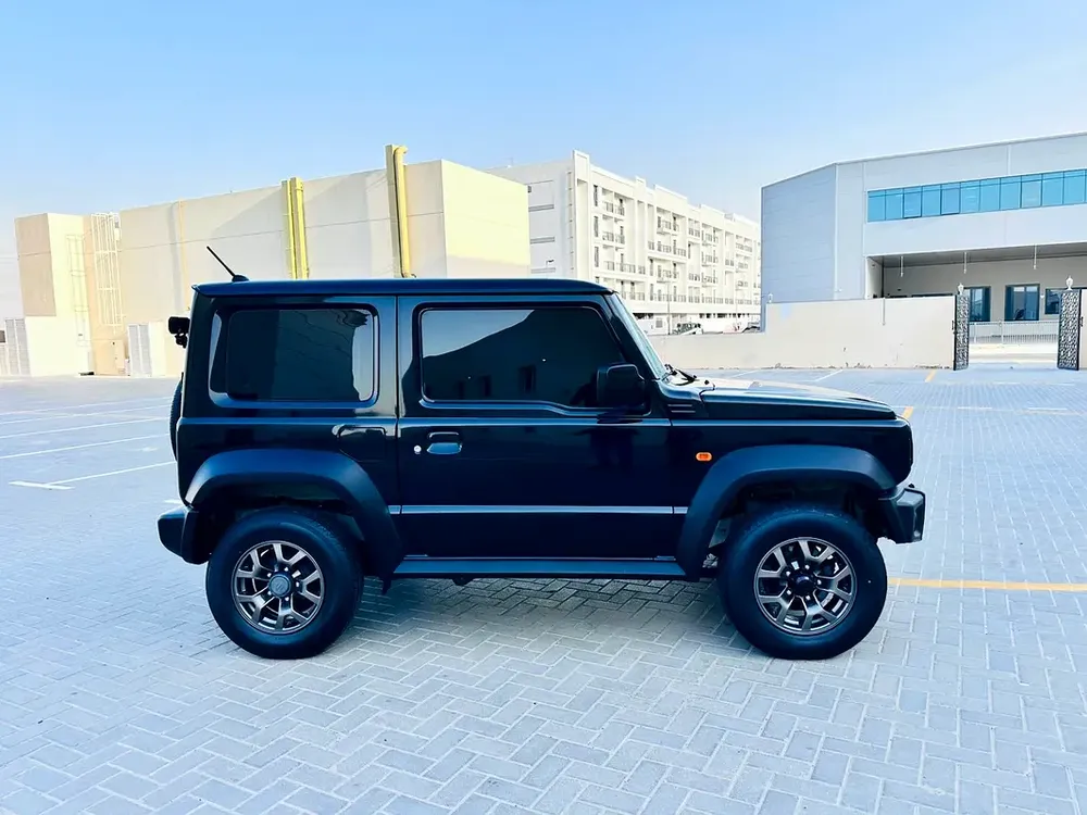Pristine Suzuki Jimny GL 2022 | GCC Specs | Low Mileage - Image 5