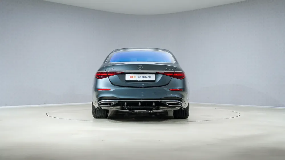 Special Offer | AED 5,250 PM | Warranty Service Pack 2027, Super Low KM | S 500 AMG Line - Image 10