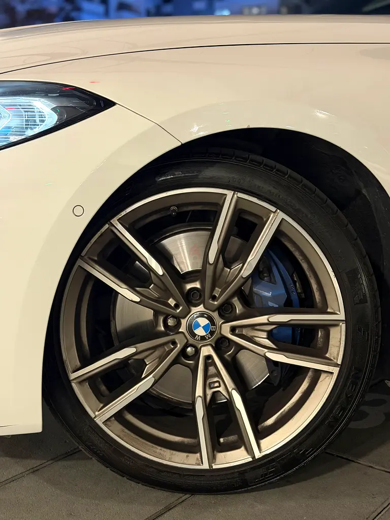BMW 4-Series M440i xDrive 2021 | Korean Specs | Performance  Luxury - Image 4