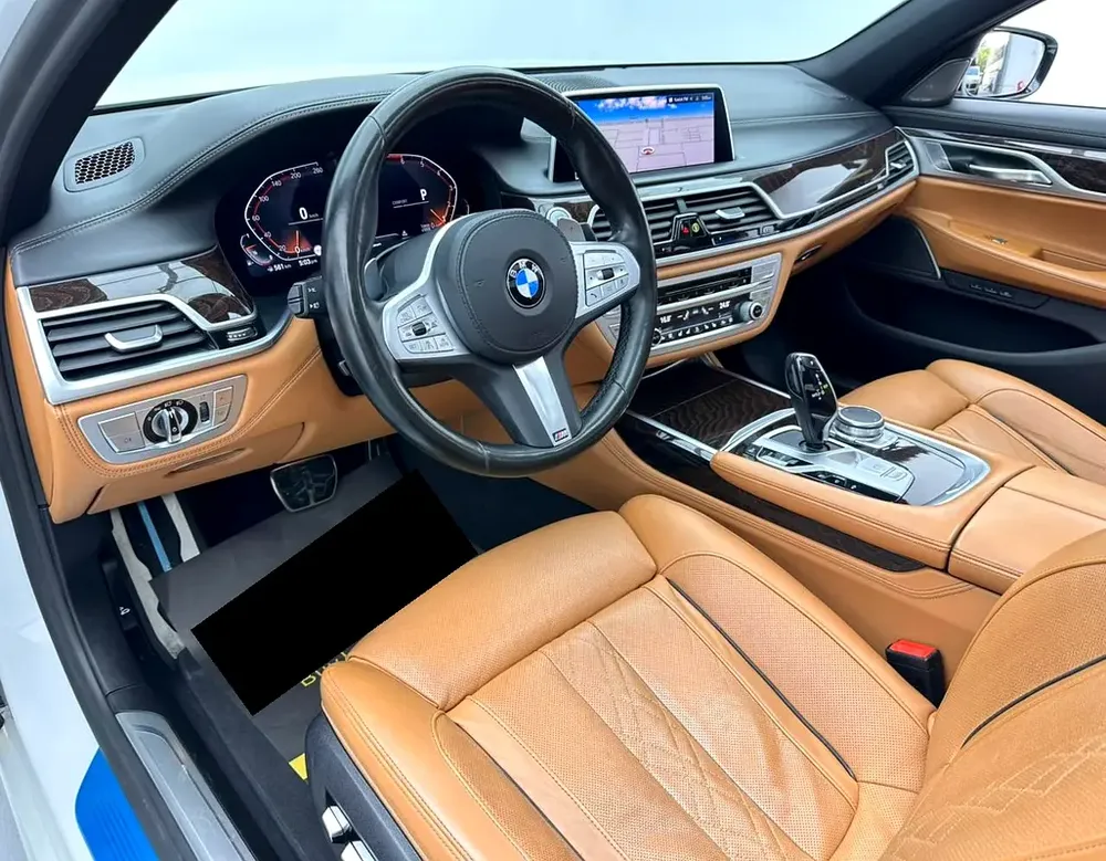 2021 BMW 730Li M-Sport M-Kit TwinPowerTurbo GCC - Image 10