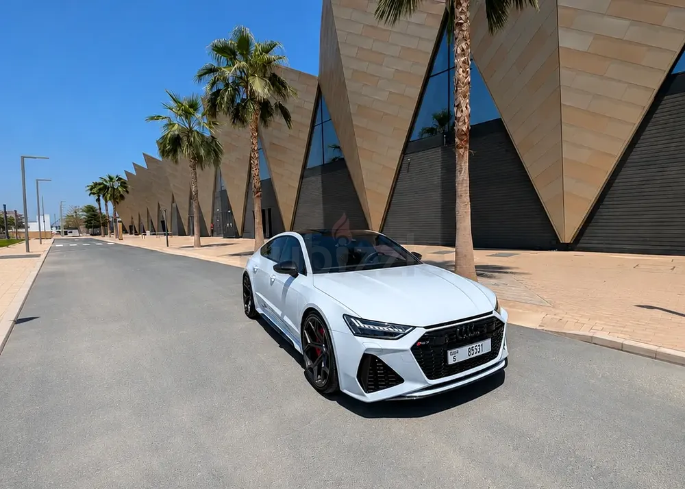 Audi RS7 4.0 TFSI Quattro Tiptronic 2022 GCC Specs. Rare! - Image 7