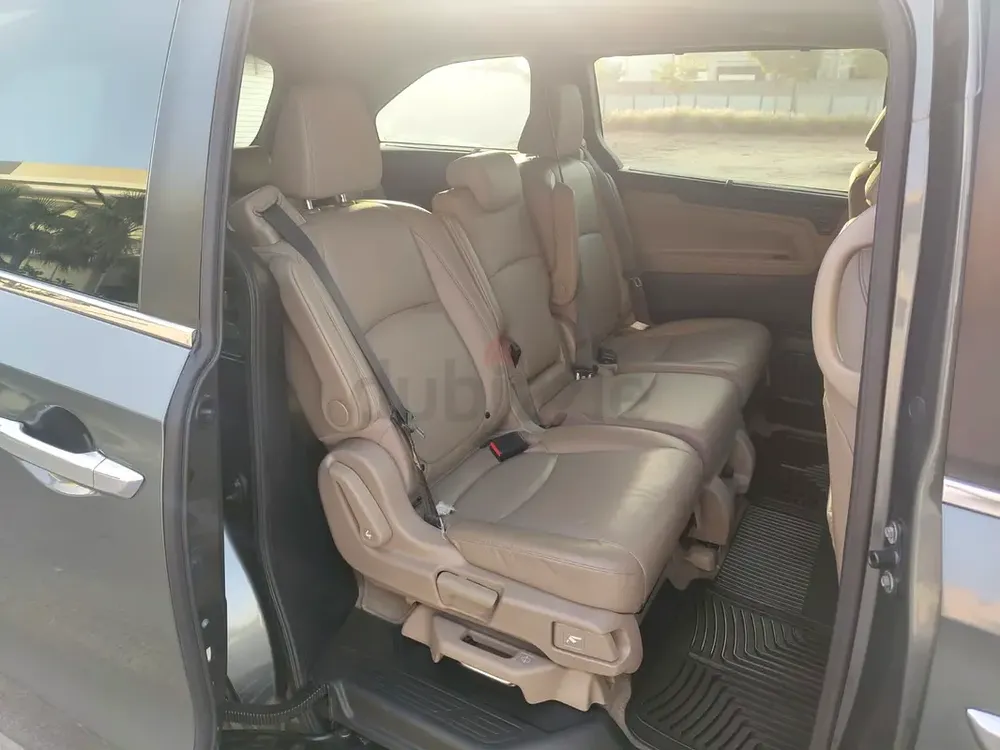 Honda Odyssey, 2020, GCC Al Futtaim Agency, First Owner - Image 4